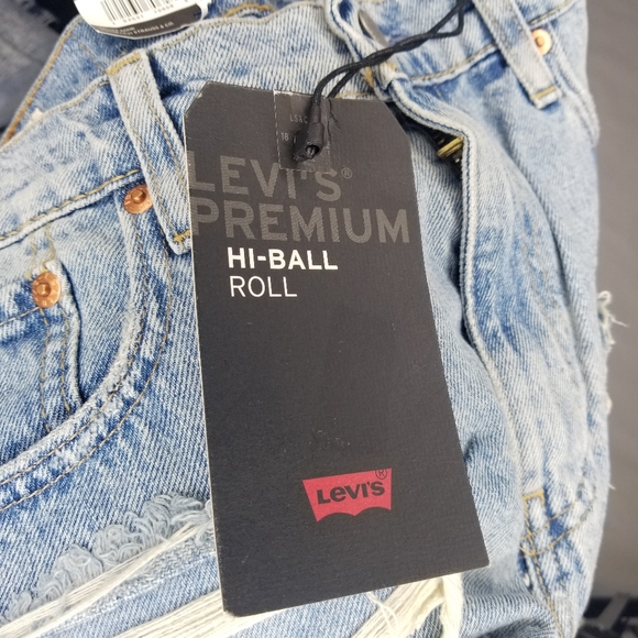 NWT Levi's Men's Premium Hi-Ball Roll Distressed Ripped Jeans - Picture 11 of 16